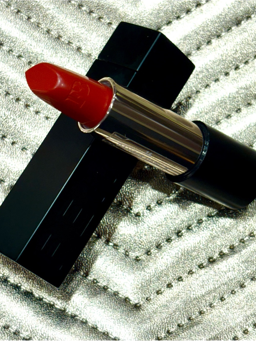 FENTY BEAUTY - NWOT Beauty Icon Semi-Matte Refillable Lipstick/"Danger Danc'r"